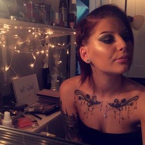 Meet your Posher, Sabrina